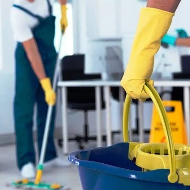 خدمات تنظيف احترافية - كلين كلير